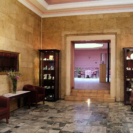 Hotel Rzymski 호텔