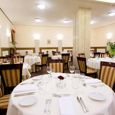 Hotel Rzymski 3* 포즈난