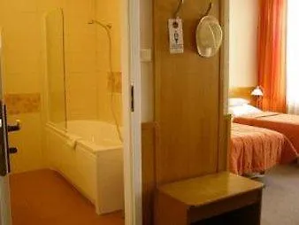 Hotel Rzymski Отель