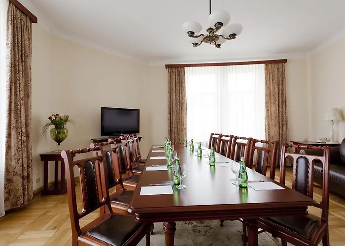 Hotel Rzymski Отель