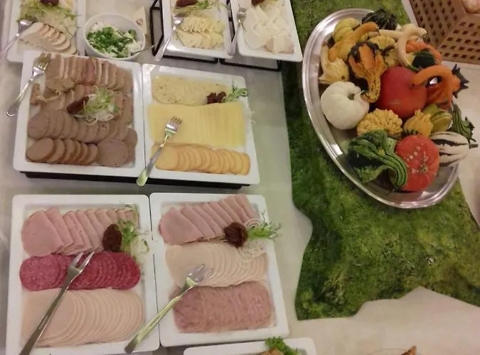 Отель Hotel Rzymski